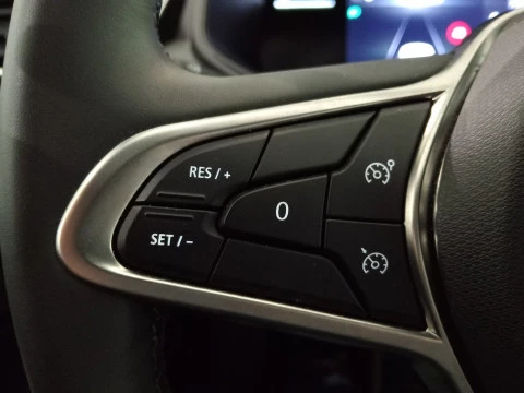 Renault Clio   TCe Evolution 67kW