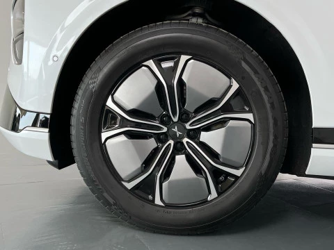 XPENG G9 Long Range RWD