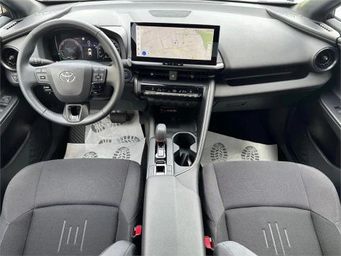 Toyota C-HR - Advance Hybrid 140