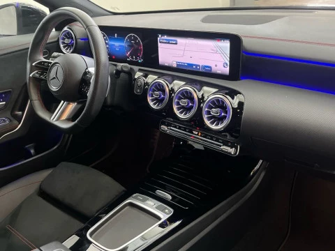 Mercedes-Benz CLA 200 d Shooting Brake