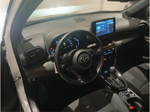 Toyota Yaris Cross 120H Adventure  120H e-CVT (AWD-i)