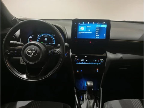 Toyota Yaris Cross 120H Adventure  120H e-CVT (AWD-i)