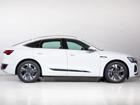 Audi Q8 Sportback e-tron S line 55 quattro