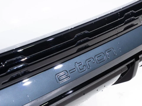 Audi Q8 Sportback e-tron S line 55 quattro