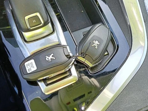 Peugeot 3008 1.5 BlueHDi 96kW S&S Allure Pack EAT8