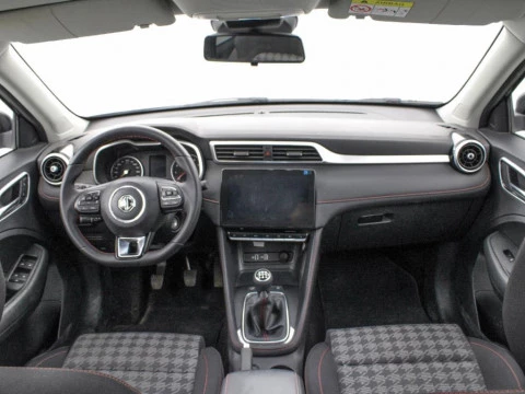 MG ZS 1.5MT COMFORT MY24