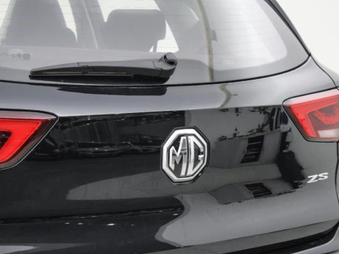 MG ZS 1.5MT COMFORT MY24