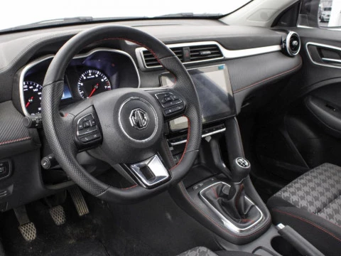 MG ZS 1.5MT COMFORT MY24