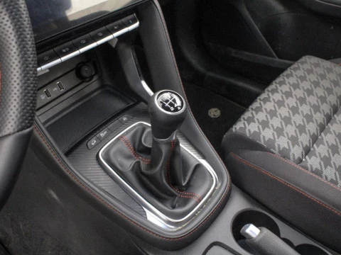 MG ZS 1.5MT COMFORT MY24