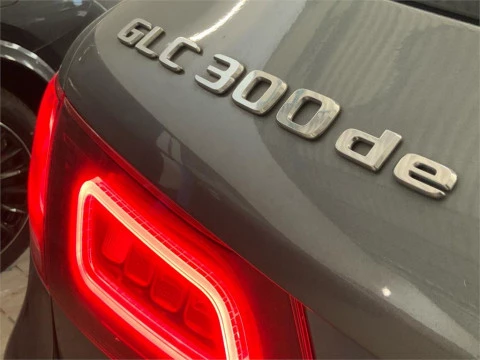 Mercedes-Benz GLC 300 de 4MATIC
