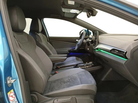 Volkswagen ID.4 Pro 77kWh 210 kW (286 CV)