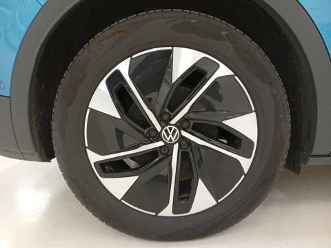 Volkswagen ID.4 Pro 77kWh 210 kW (286 CV)