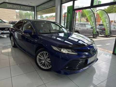Toyota Camry 2.5 220H ADVANC