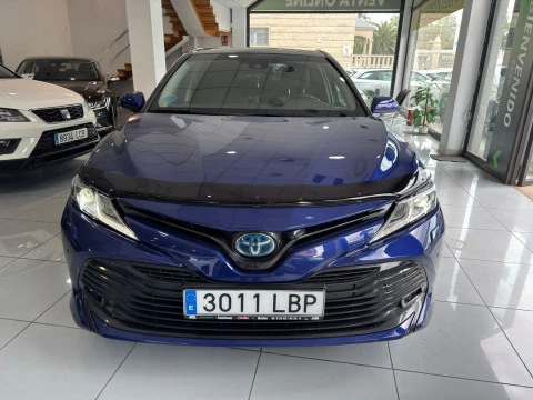 Toyota Camry 2.5 220H ADVANC