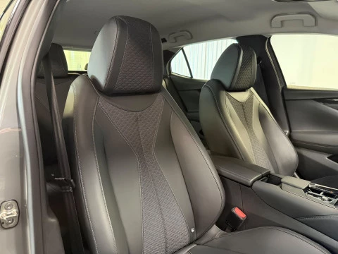 DS 4 CROSS E-TENSE 225 RIVOLI