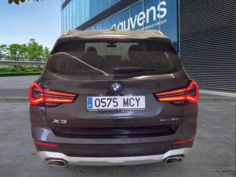 BMW X3 sDrive18d xLine