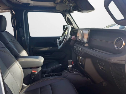 Jeep Wrangler Sahara 2.0 280kW (380CV) 8ATX E6D