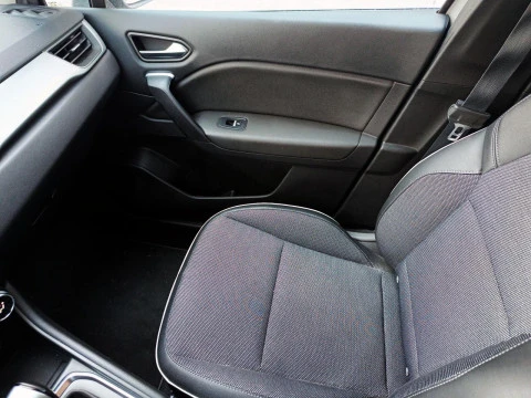 Renault Captur E-TECH HíBRIDO ZEN 105KW 5P