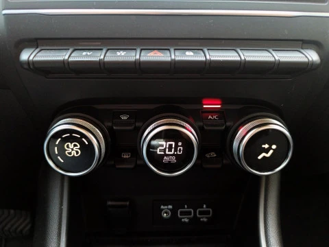 Renault Captur E-TECH HíBRIDO ZEN 105KW 5P