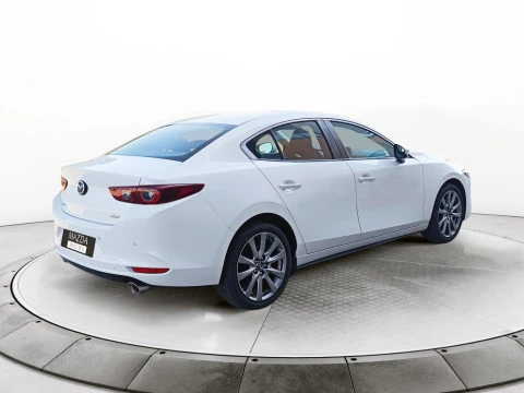 Mazda3 SEDAN 2.0 E-SKYACTIV-X CENTRE-LINE 4P