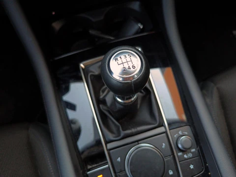 Mazda3 SEDAN 2.0 E-SKYACTIV-X CENTRE-LINE 4P