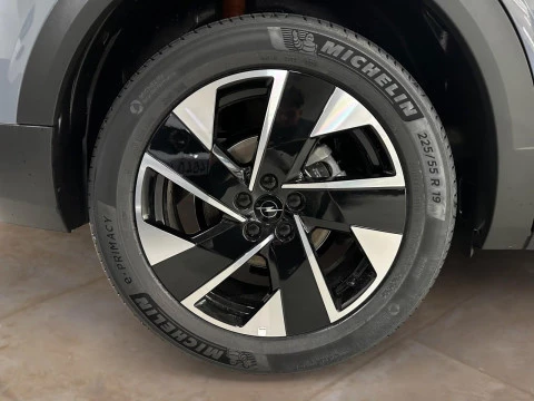 Opel Grandland 1.2T XHT Hybrid eDCT6 S/S GS