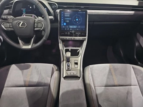 Lexus LBX 1.5 136cv HEV Cool+