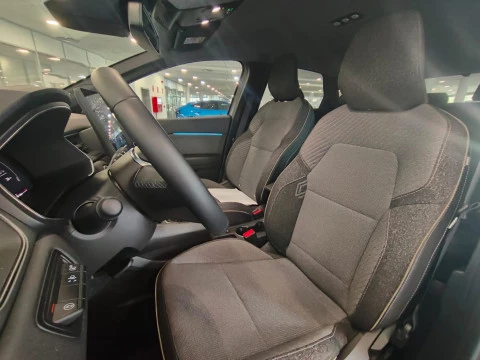 Renault Captur techno Eco-G 100cv (74 kW)