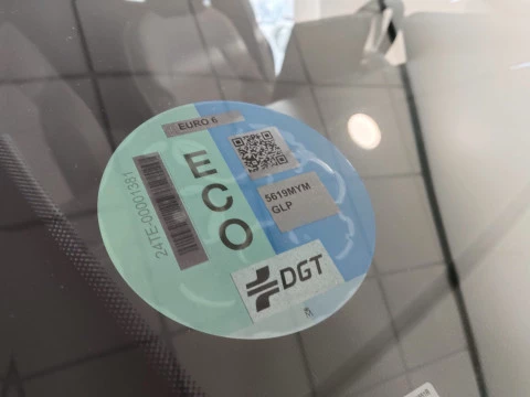 Renault Captur techno Eco-G 100cv (74 kW)