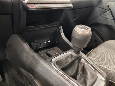 Renault Captur techno Eco-G 100cv (74 kW)