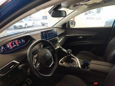 Peugeot 3008 1.5 BLUEHDI 96KW S&S ROADTRIP 5P