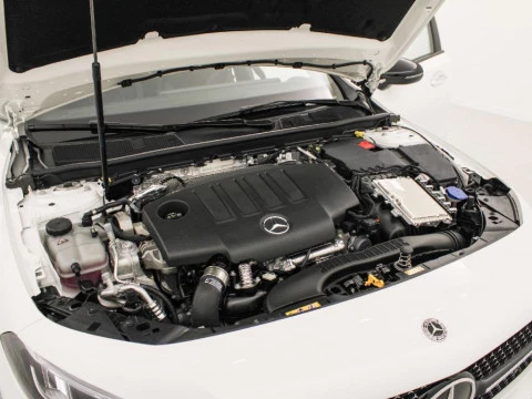 Mercedes-Benz Clase A A 200 D COMPACT SALOON