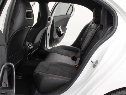 Mercedes-Benz Clase A A 200 D COMPACT SALOON