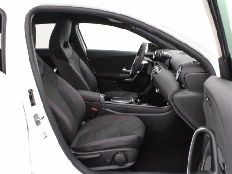 Mercedes-Benz Clase A A 200 D COMPACT SALOON