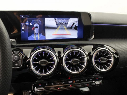 Mercedes-Benz Clase A A 200 D COMPACT SALOON