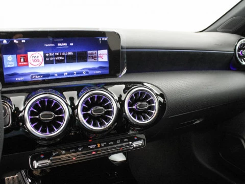 Mercedes-Benz Clase A A 200 D COMPACT SALOON