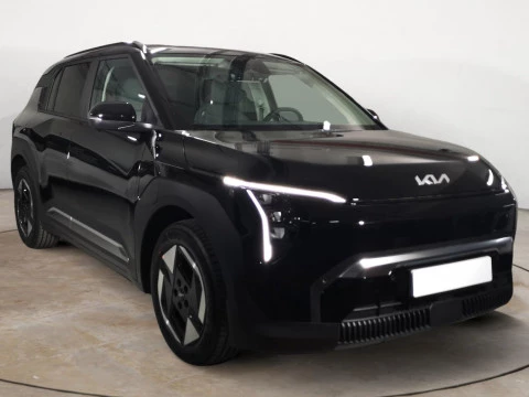 Kia EV3 Earth Long Range