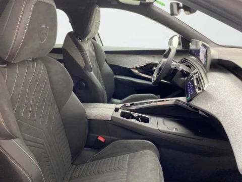 Peugeot e-3008 Nuevo E-3008 GT Eléctrico 210 (157 kW)