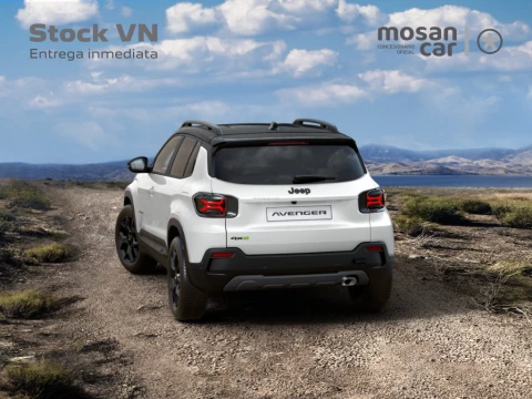 Jeep Avenger 1.2 eHybrid 4xe 136CV T. North Face