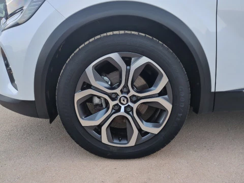 Renault Captur zen fast track E-Tech híbrido 105 kW