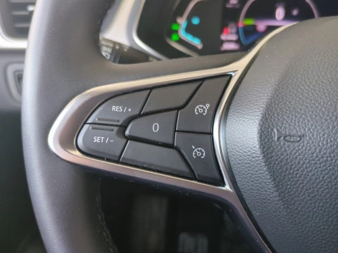Renault Captur zen fast track E-Tech híbrido 105 kW