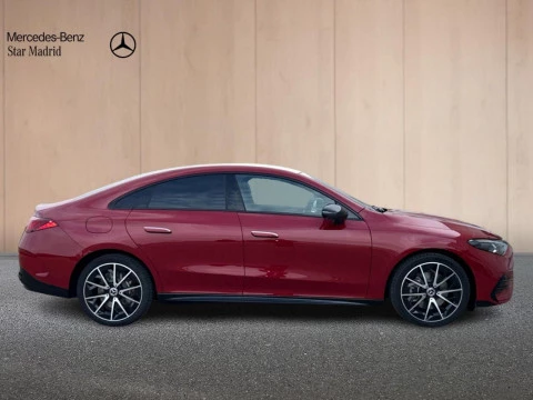 Mercedes-Benz CLA  250+ con tecnologia EQ