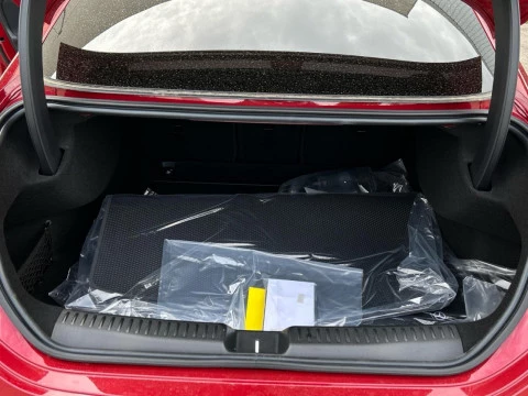 Mercedes-Benz CLA  250+ con tecnologia EQ