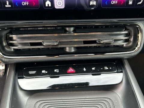 Mercedes-Benz CLA  250+ con tecnologia EQ