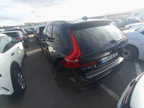 Volvo XC60 2.0 T6 AWD Recharge R-Design Auto