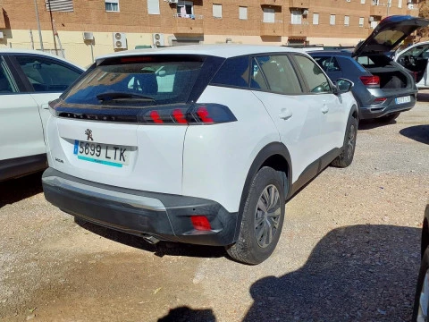 Peugeot 2008 Active BlueHDI 81kW (110CV)