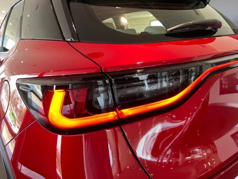 Lexus LBX 1.5 136cv HEV Elegant+