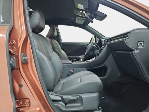 Lexus LBX 1.5 136cv HEV Elegant+ Black