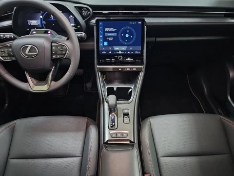 Lexus LBX 1.5 136cv HEV Elegant+ Black