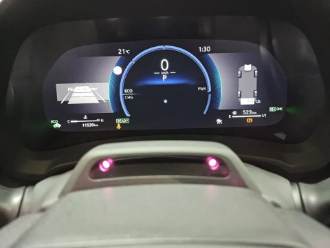 Lexus LBX 1.5 136cv HEV Elegant+ Black